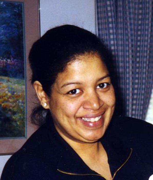 Elaine Fortes Ramsay, 52, Kept Family, Friends Near - elaine_ramsay_obit