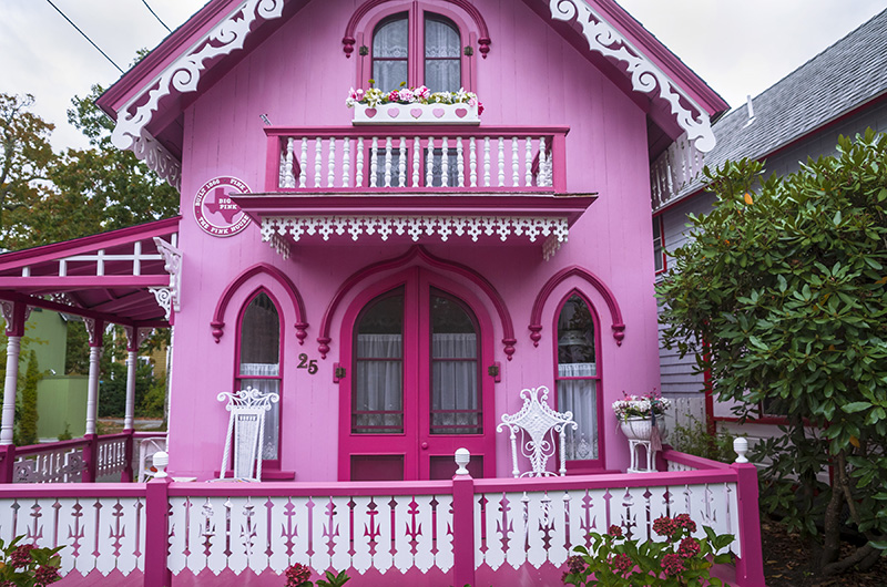 The Vineyard Gazette - Martha's Vineyard News | Pretty in Pink; Gingerbread Cottage Keeps