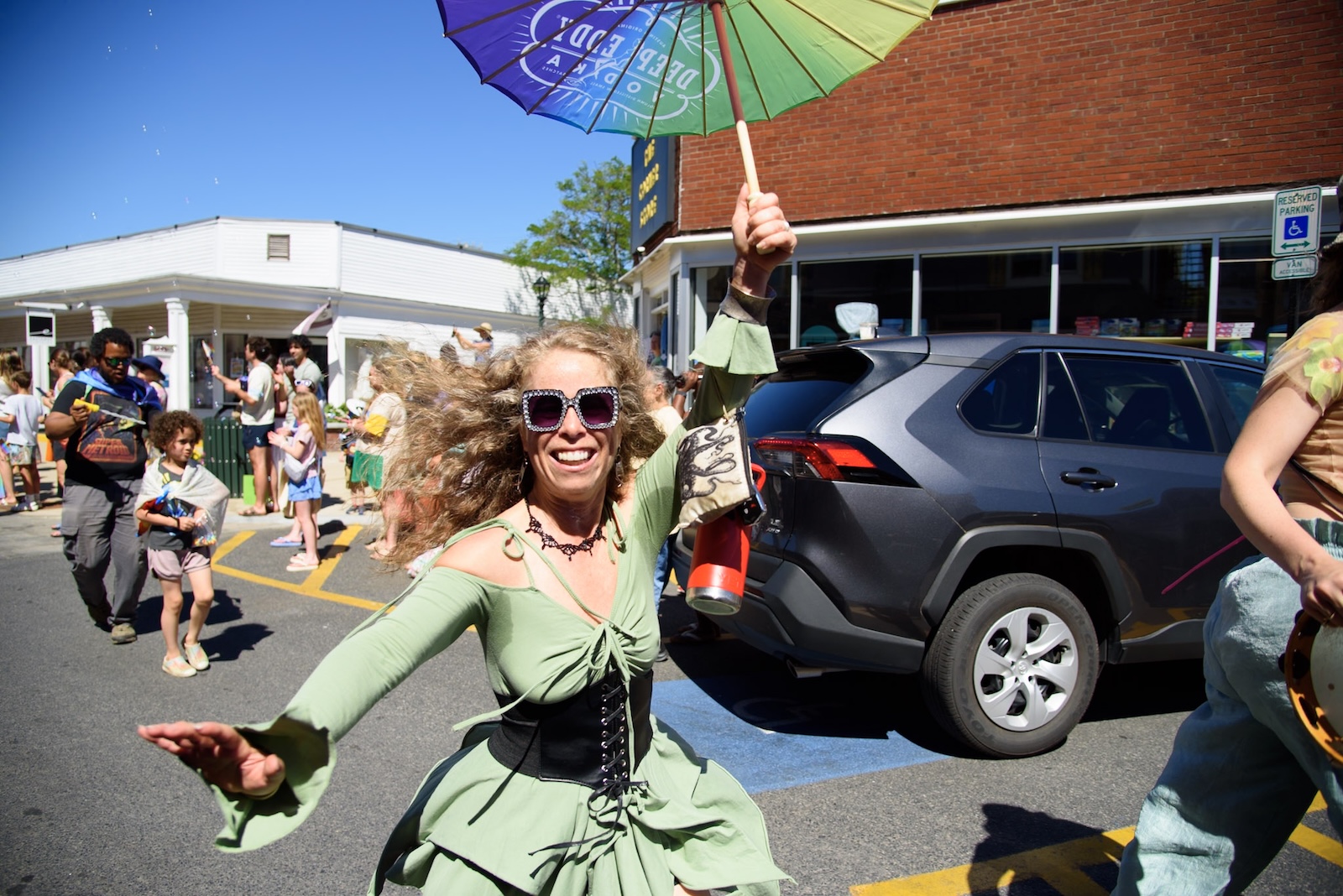 Suzan Bellincampi shows her spirit.