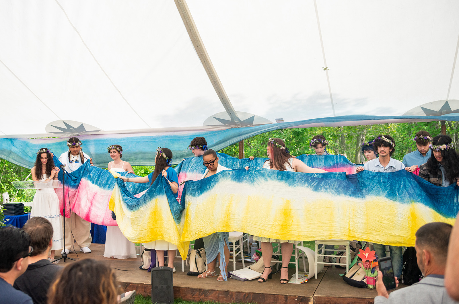 Graduates display their gift to the school.