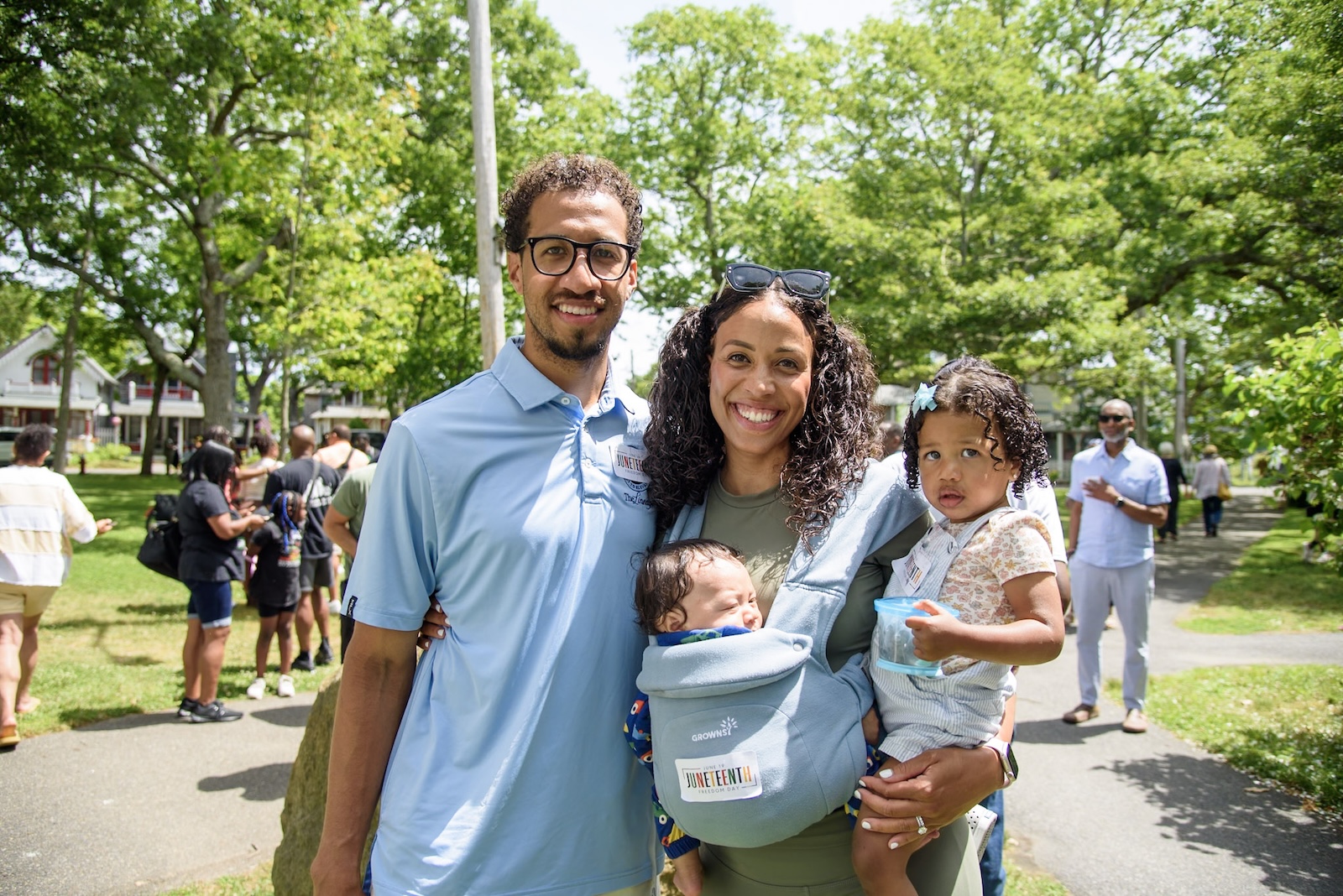 Danzel Williams with Ashley Cruz, and daughters Ace and Alani.