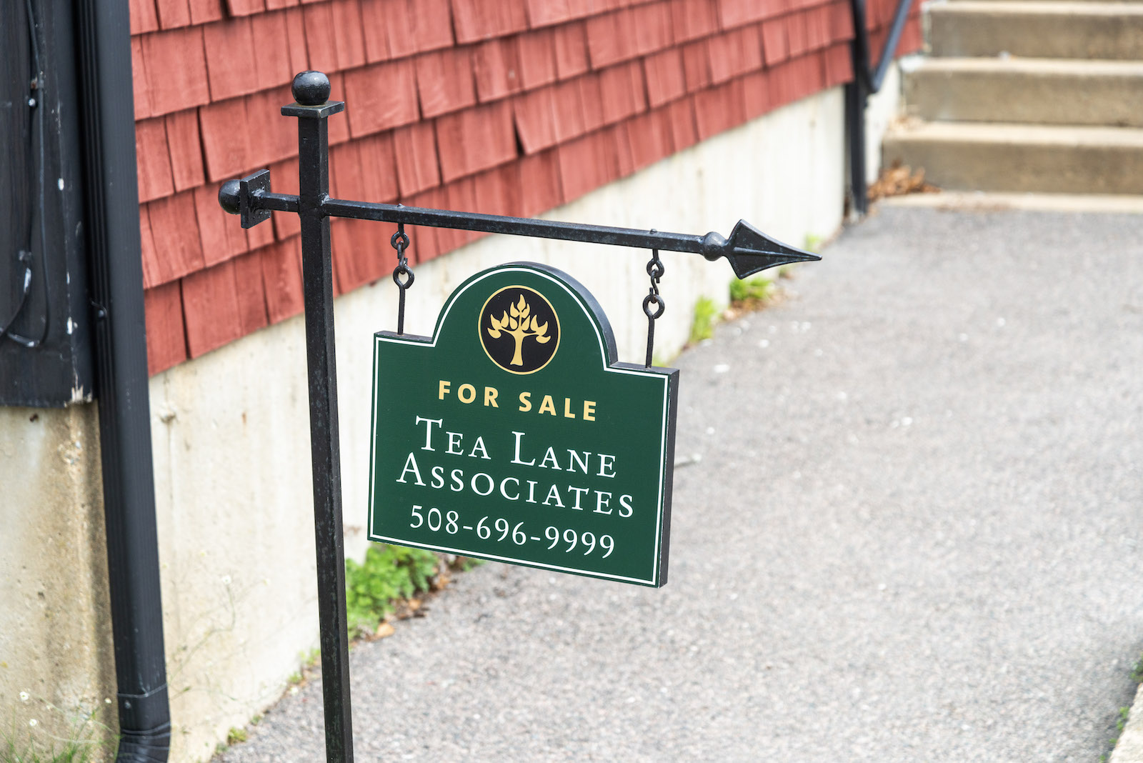 Tea Lane report shows high-end real estate makes up large piece of the pie.