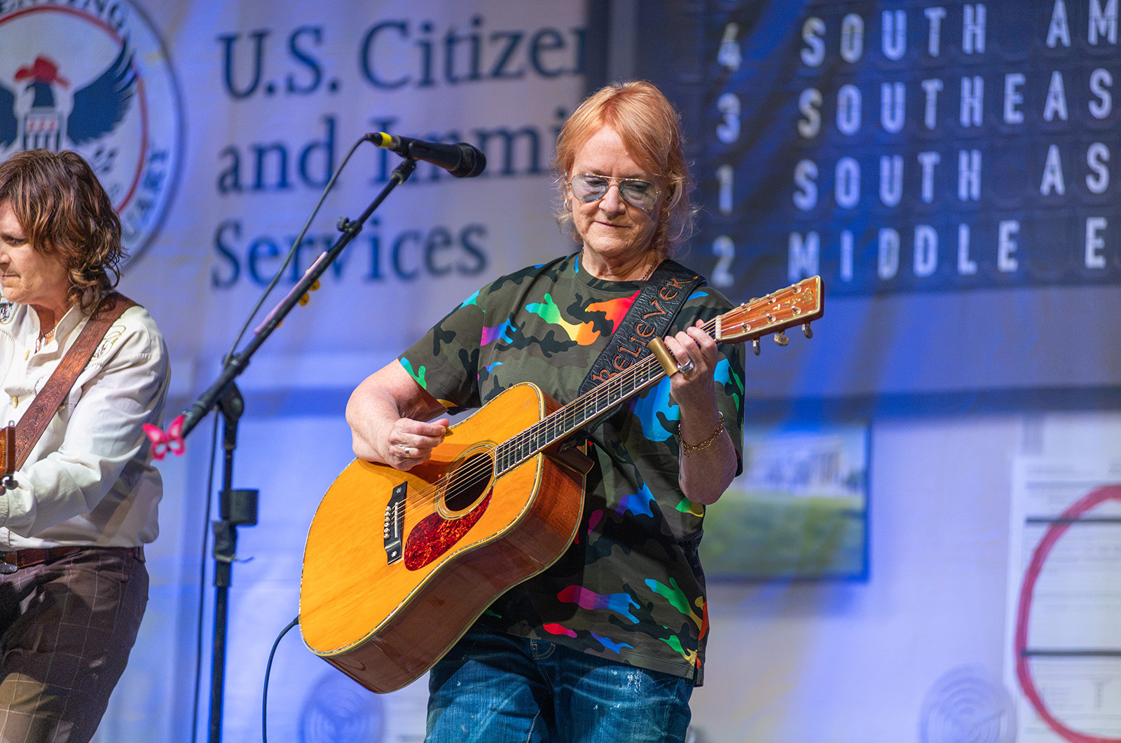 Emily Saliers on guitar.