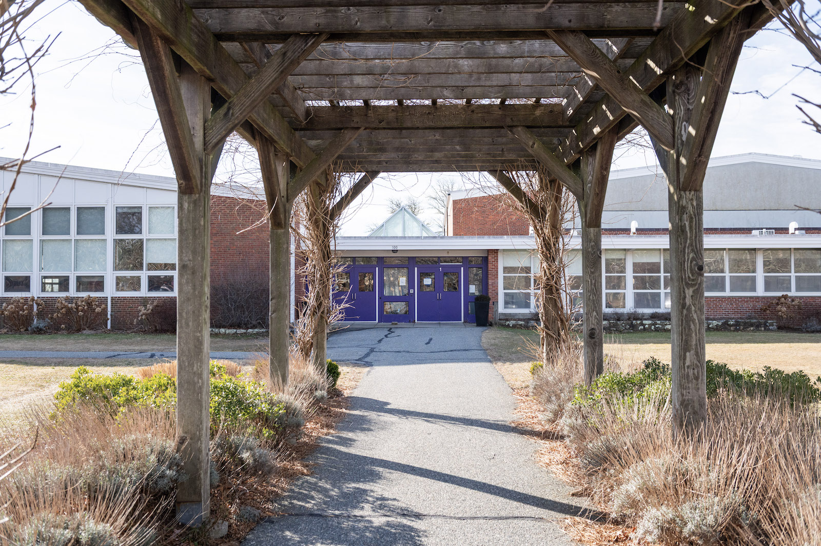 School Superintendent Hopefuls to Visit Island Thursday