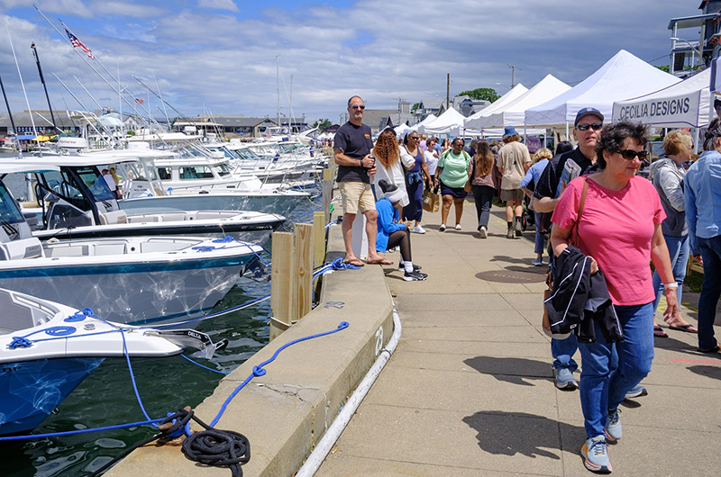 The Vineyard Gazette Martha's Vineyard News Oak Bluffs Harborfest