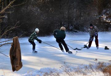 hockey game on Parsonage Pond