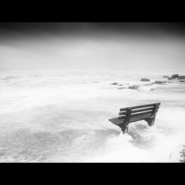 Lucy Vincent Beach bench waves