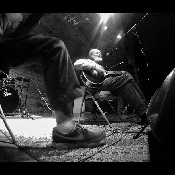 Rick OGorman, George Davis musicians jam
