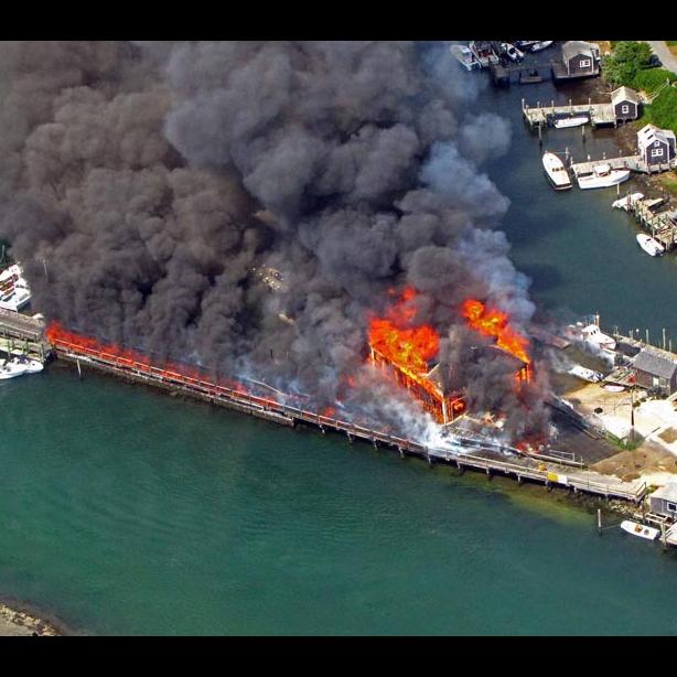 menemsha fire