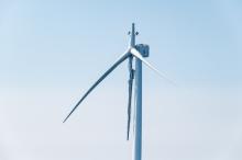 Broken blade on Vineyard Wind Turbine AW 38.