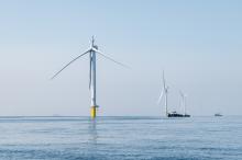 Broken blade on Vineyard Wind Turbine AW 38.