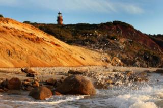 Gay Head Lighthouse beach cliffs