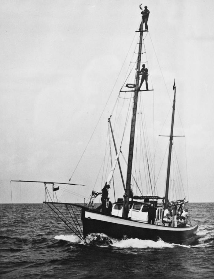 swordfishing boat
