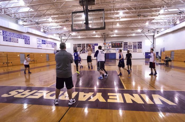 Before cell phones, computers and a growing hockey culture took hold, Islanders gravitated to basketball.