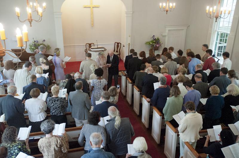 The congregation sang a hymn