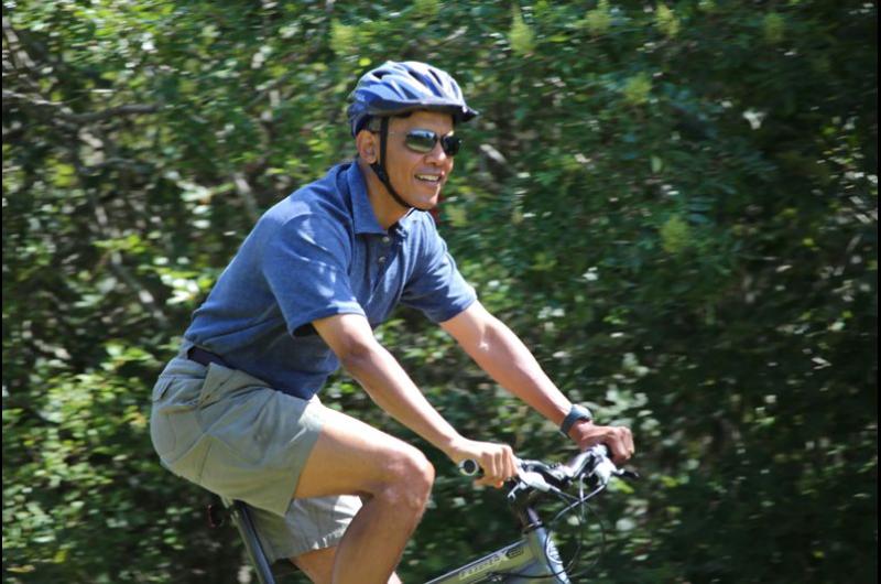 Obama Martha's Vineyard Bike Ride State Forest First Lady Vacation