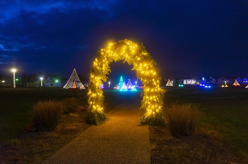 The Vineyard Gazette Martha's Vineyard News Island Light December Days