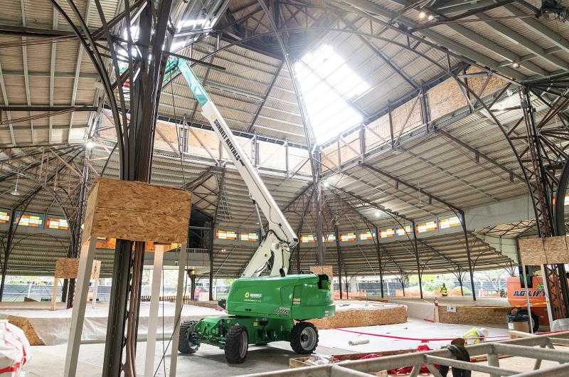 Cranes were a common sight inside the Tabernacle.