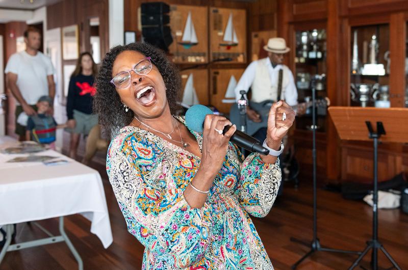 Allie of Allie & Paryss belts it out at the gospel brunch.