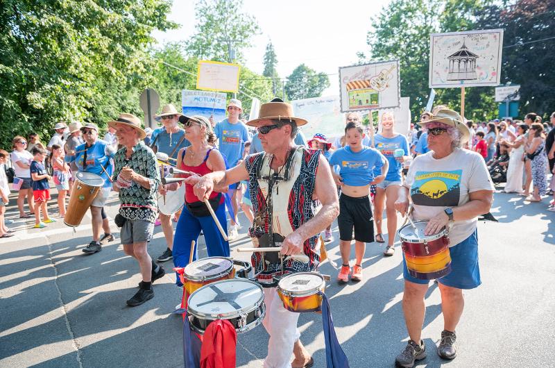 Rick Bausman gets the beat going ahead of Camp Jabberwocky.