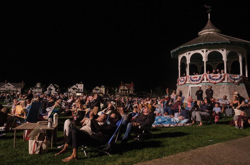 The Vineyard Gazette Martha's Vineyard News Oak Bluffs Fireworks