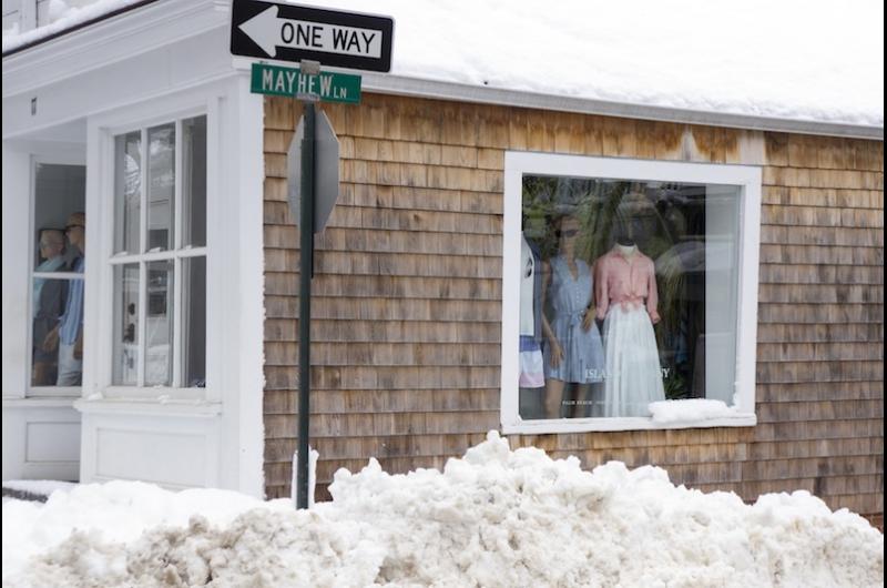 The Vineyard Gazette Martha S Vineyard News Shovels